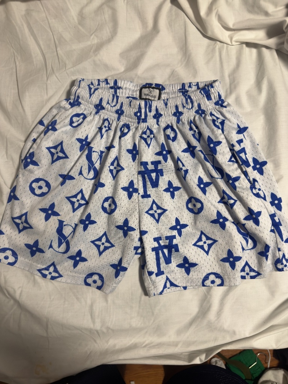 Versailles Shorts USED Mens Medium - Fits Like A Small